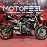 TRIUMPH STREET TRIPLE 765 2022
