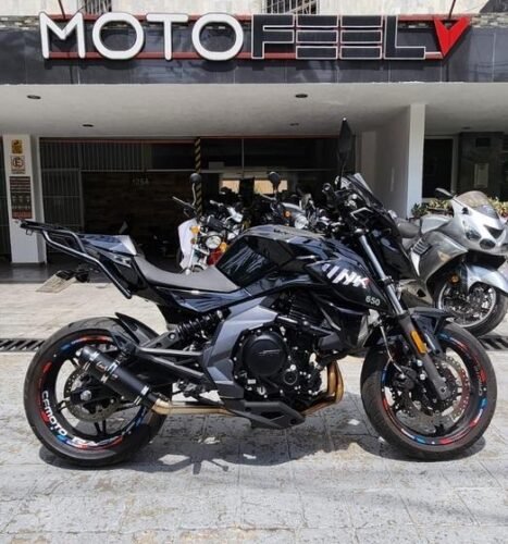 CF MOTO 650 NK 2024