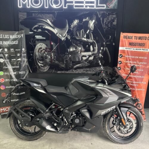 BAJAJ RS 200
