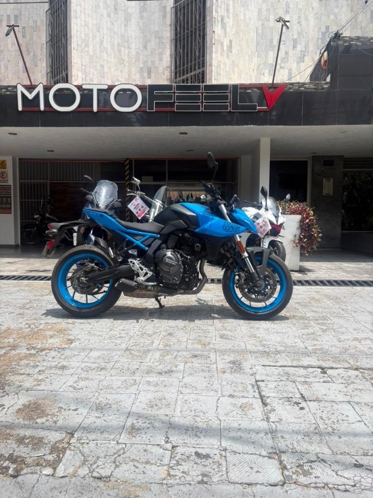motosF SUZUKI GSXRQ F SUZUKI GSXRQ F jpg motosF SUZUKI GSXRQ F SUZUKI GSXRQ F jpg