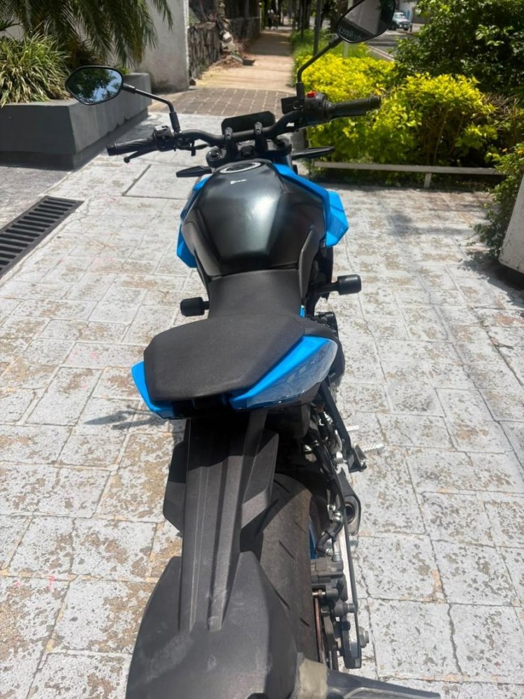 motosF SUZUKI GSXRQ F SUZUKI GSXRQ F jpg motosF SUZUKI GSXRQ F SUZUKI GSXRQ F jpg