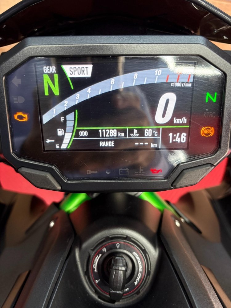 motosF KAWASAKI ZABS F KAWASAKI ZABS F jpg motosF KAWASAKI ZABS F KAWASAKI ZABS F jpg