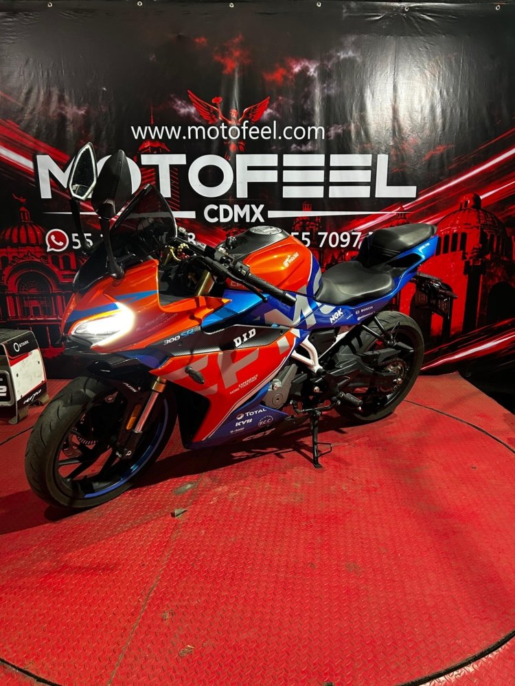 motosF CFMOTO SR F CFMOTO SR F jpg motosF CFMOTO SR F CFMOTO SR F jpg