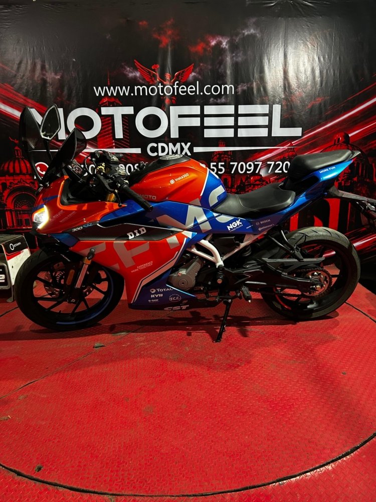 motosF CFMOTO SR F CFMOTO SR F jpg motosF CFMOTO SR F CFMOTO SR F jpg