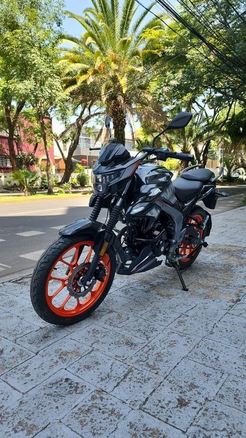 motosF HAWK F HAWK F jpg motosF HAWK F HAWK F jpg