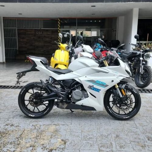 motosF CFMOTO SR F CFMOTO SR F jpg motosF CFMOTO SR F CFMOTO SR F jpg
