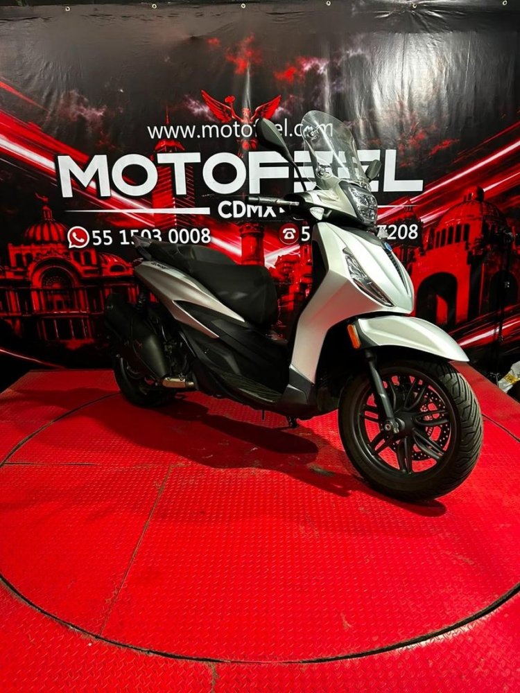 motosF PIAGGIO BEVERLY F PIAGGIO BEVERLY F jpg motosF PIAGGIO BEVERLY F PIAGGIO BEVERLY F jpg