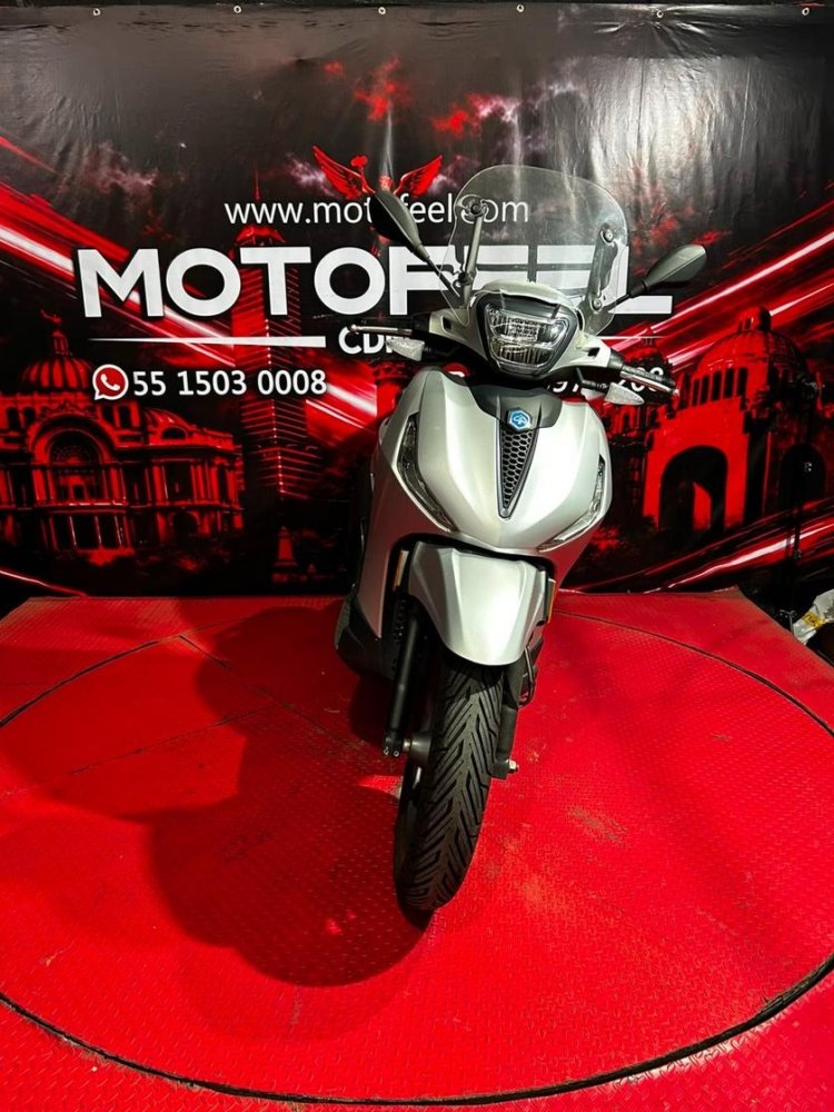 motosF PIAGGIO BEVERLY F PIAGGIO BEVERLY F jpg motosF PIAGGIO BEVERLY F PIAGGIO BEVERLY F jpg